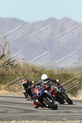 media/Dec-01-2025-Moto Forza (Mon) [[2daa91e15f]]/2-Intermediate Group/Session 3 (Turn 3)/